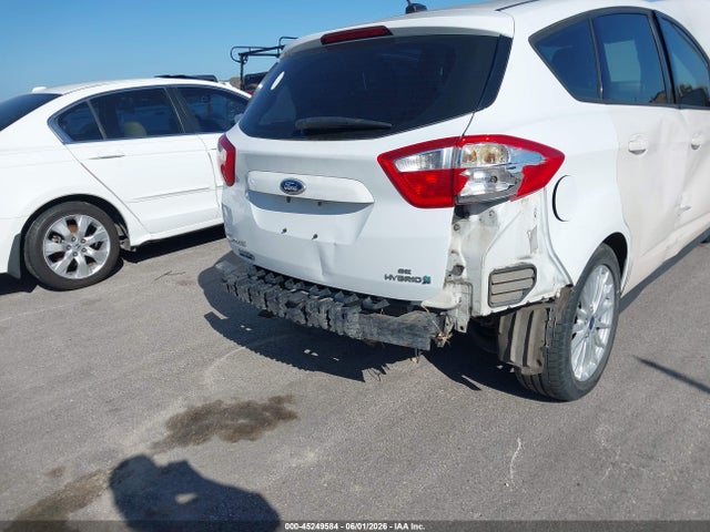 45249584 :رقم المزاد ، 1FADP5AU7GL108528 vin ، 2016 Ford C-max Hybrid Se مزاد بيع
