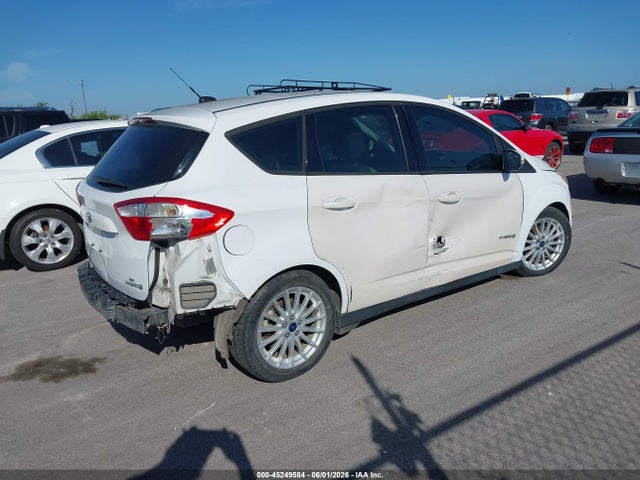 45249584 :رقم المزاد ، 1FADP5AU7GL108528 vin ، 2016 Ford C-max Hybrid Se مزاد بيع