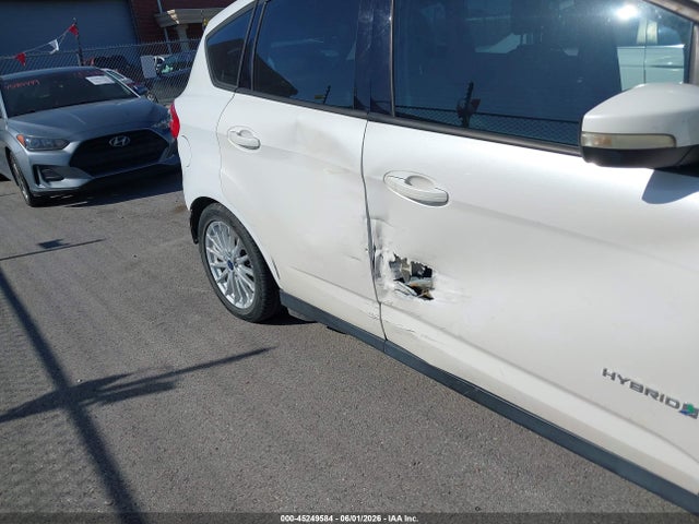 45249584 :رقم المزاد ، 1FADP5AU7GL108528 vin ، 2016 Ford C-max Hybrid Se مزاد بيع