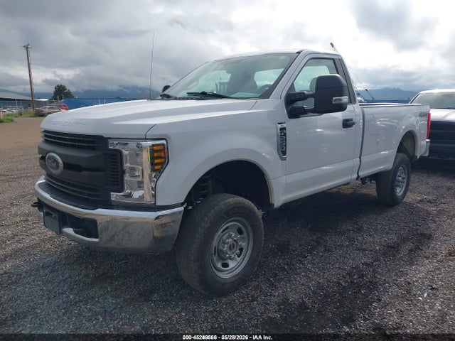 1FTBF2B63JEC83776 Ford F-250 Xl