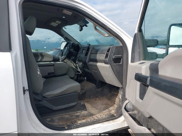 1FTBF2B63JEC83776 Ford F-250 Xl
