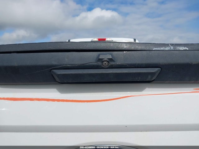 1FTBF2B63JEC83776 Ford F-250 Xl