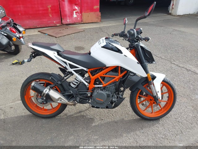 KTM 390 Duke 2020 MD2JPJ402LC268979 Image 12