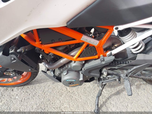 KTM 390 Duke 2020 MD2JPJ402LC268979 Image 9