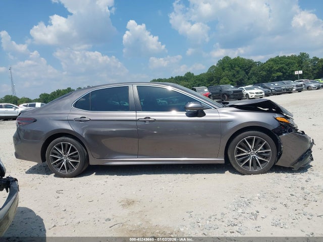 Продажа на аукционе авто 2024 Toyota Camry Se, vin: 4T1G11AK4RU908017, номер лота: 45249660