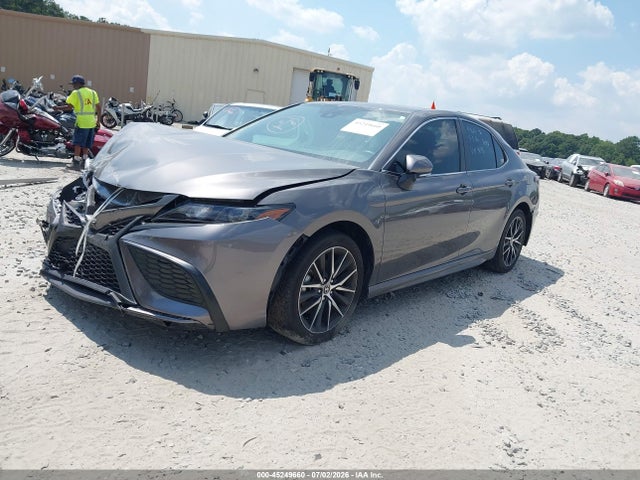 Продажа на аукционе авто 2024 Toyota Camry Se, vin: 4T1G11AK4RU908017, номер лота: 45249660