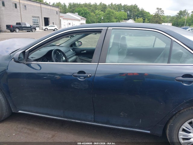 4T4BF1FK4ER432209 Toyota CAMRY LE