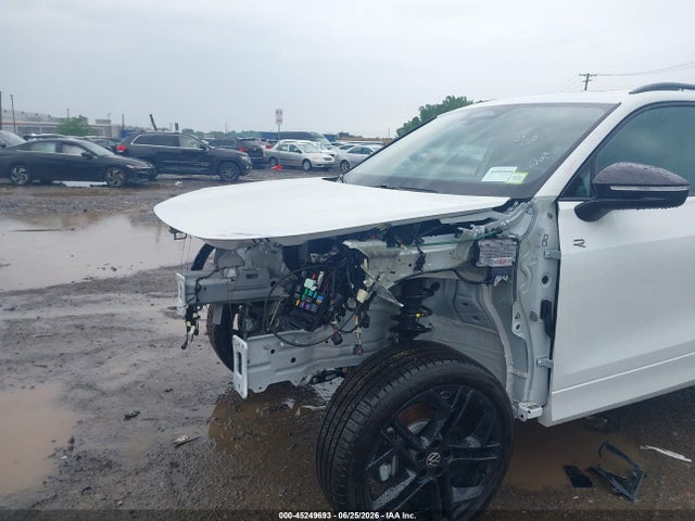 Aukcja sprzedaży 2025 Volkswagen Tiguan 2.0t Se R-line Black, vin: 3VVGR7RM2SM067896, numer aukcji: 45249693