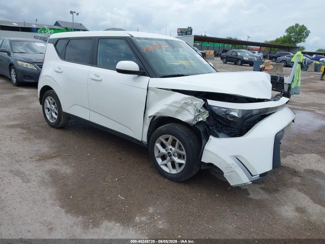 Auction sale of the 2024 Kia Soul Lx, vin: KNDJ23AU0R7910785, lot number: 45249720