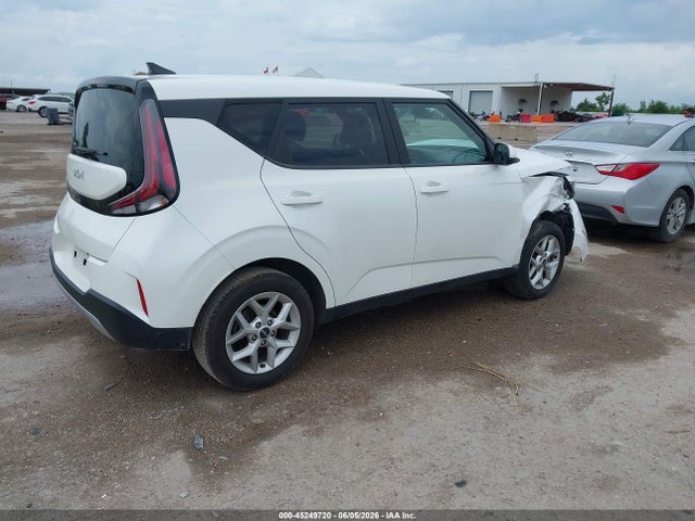 Auction sale of the 2024 Kia Soul Lx, vin: KNDJ23AU0R7910785, lot number: 45249720