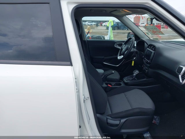 Auction sale of the 2024 Kia Soul Lx, vin: KNDJ23AU0R7910785, lot number: 45249720