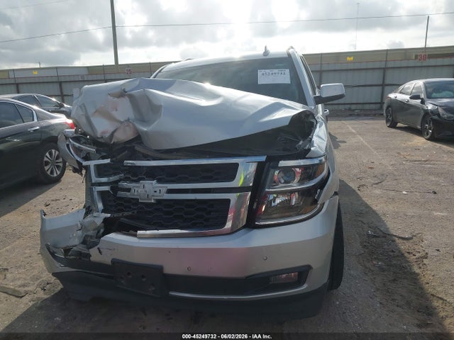 Продажа на аукционе авто 2017 Chevrolet Suburban Lt, vin: 1GNSCHKC5HR347988, номер лота: 45249732