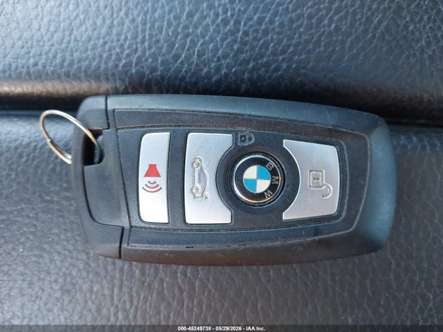 Продаж на аукціоні авто 2016 Bmw 528i, vin: WBA5A5C52GD525505, номер лоту: 45249738