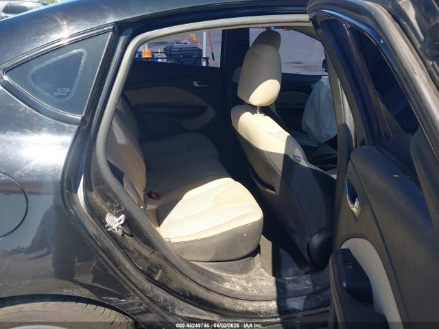 1C3CDFBB3GD616060 Dodge DART SXT