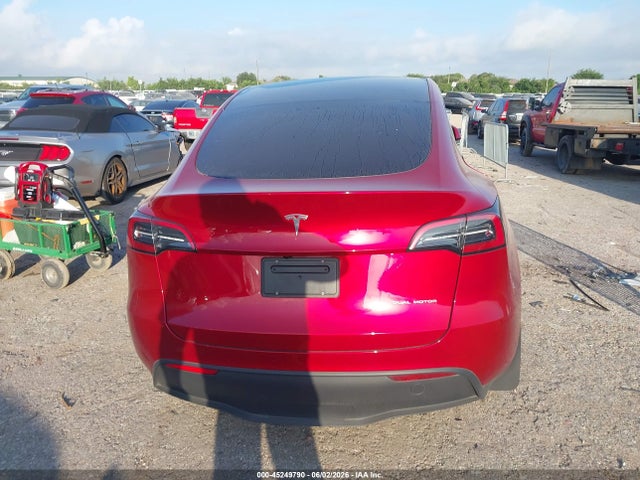 45249790 :رقم المزاد ، 7SAYGDEE9RA266707 vin ، 2024 Tesla Model Y Long Range Dual Motor All-wheel Drive مزاد بيع