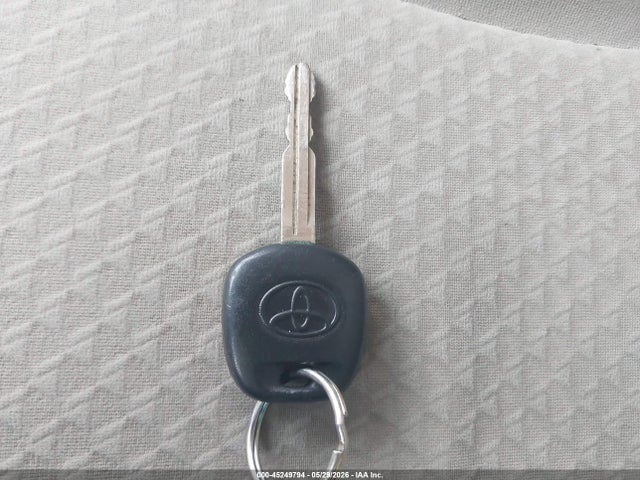 45249794 :رقم المزاد ، 4T1BE46KX7U673998 vin ، 2007 Toyota Camry Le مزاد بيع