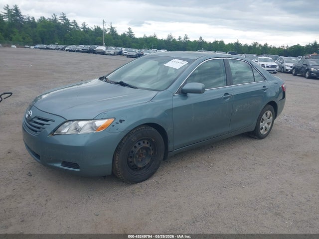 45249794 :رقم المزاد ، 4T1BE46KX7U673998 vin ، 2007 Toyota Camry Le مزاد بيع