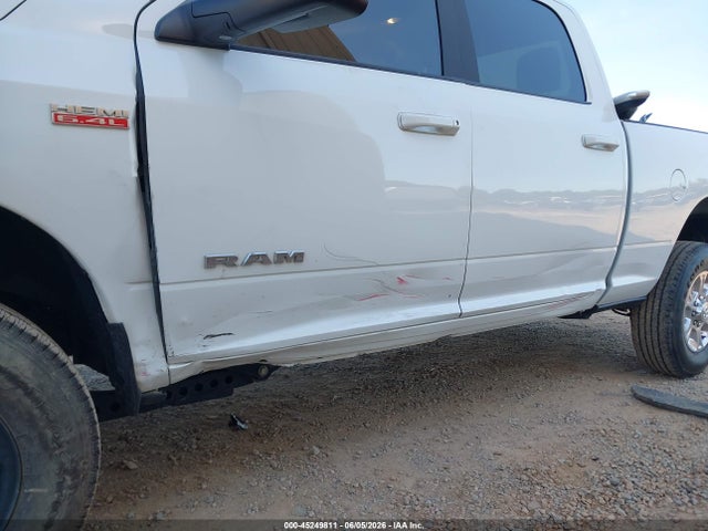 Продажа на аукционе авто 2022 Ram 2500 Big Horn  4x4 6'4 Box, vin: 3C6UR5DJ7NG440928, номер лота: 45249811