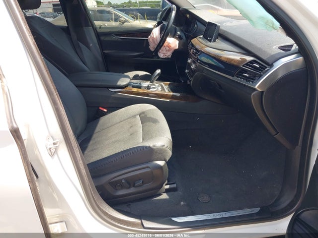 45249816 :رقم المزاد ، 5UXKR0C33H0V74610 vin ، 2017 Bmw X5 Xdrive35i مزاد بيع