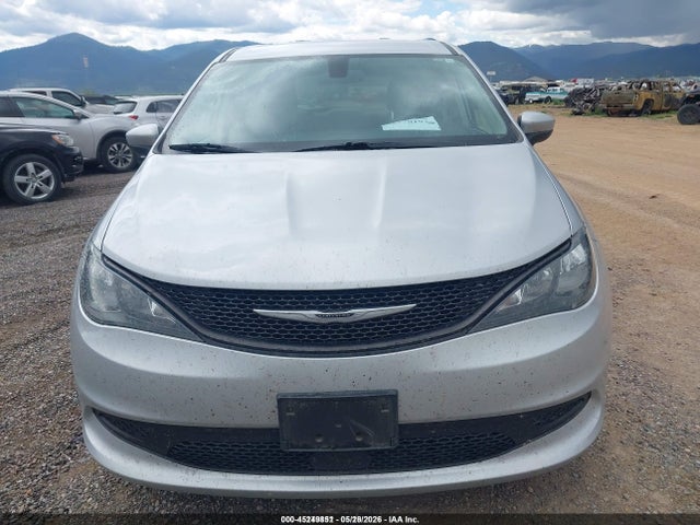 Chrysler Voyager Lx 2022 2C4RC1CG2NR146510 Image 12