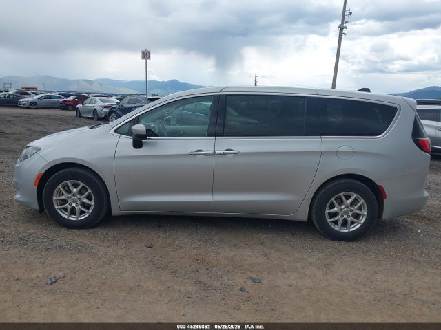 Chrysler Voyager Lx 2022 2C4RC1CG2NR146510 Image 14