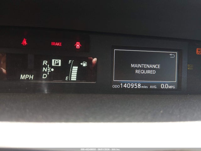 JTDZN3EU1HJ069100 Toyota Prius V Four