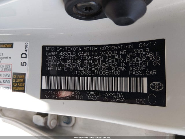 JTDZN3EU1HJ069100 Toyota Prius V Four