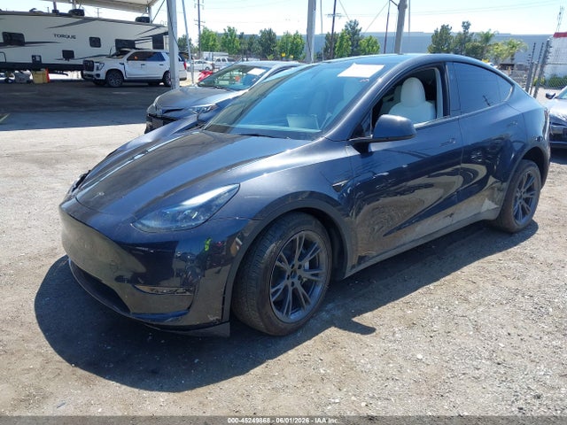 Продажа на аукционе авто 2025 Tesla Model Y Long Range Dual Motor Rear-wheel Drive, vin: 7SAYGDED6SF229808, номер лота: 45249868