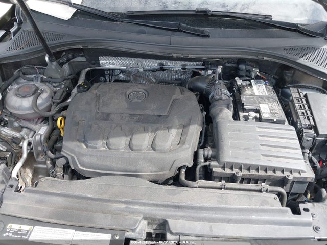 45249964 :رقم المزاد ، 3VV2B7AX4MM099952 vin ، 2021 Volkswagen Tiguan 2.0t Se/2.0t Se R-line Black/2.0t Sel مزاد بيع