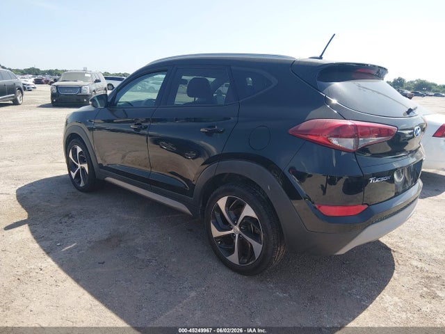2017 Hyundai Tucson Sport მანქანა იყიდება აუქციონზე, vin: KM8J33A23HU293650, აუქციონის ნომერი: 45249967