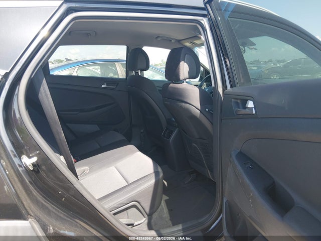 2017 Hyundai Tucson Sport მანქანა იყიდება აუქციონზე, vin: KM8J33A23HU293650, აუქციონის ნომერი: 45249967