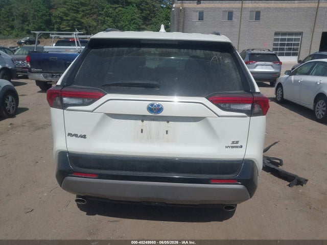 45249980 :رقم المزاد ، 4T3T6RFV4NU100172 vin ، 2022 Toyota Rav4 Hybrid Se مزاد بيع