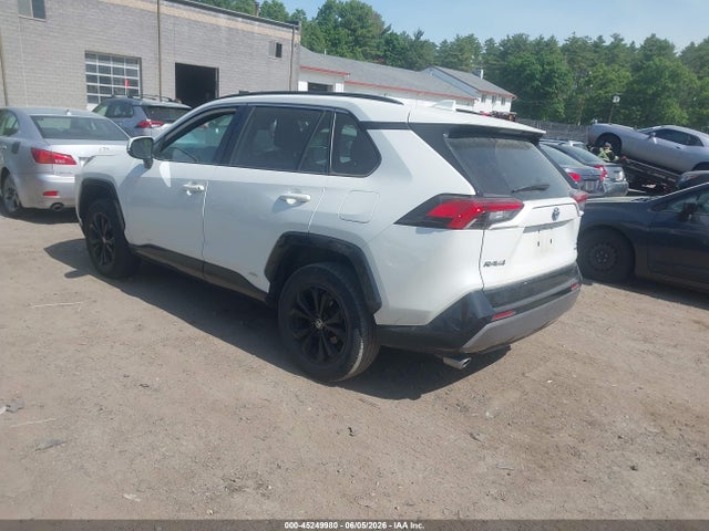 45249980 :رقم المزاد ، 4T3T6RFV4NU100172 vin ، 2022 Toyota Rav4 Hybrid Se مزاد بيع