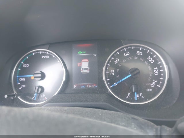 45249980 :رقم المزاد ، 4T3T6RFV4NU100172 vin ، 2022 Toyota Rav4 Hybrid Se مزاد بيع