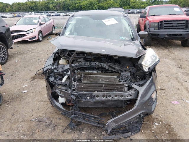 Продаж на аукціоні авто 2017 Ford Escape Se, vin: 1FMCU0GD2HUE51134, номер лоту: 45250051