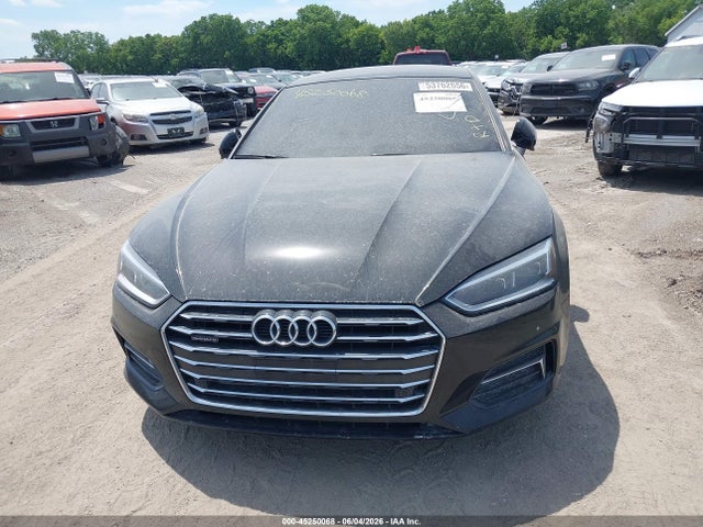 45250068 :رقم المزاد ، WAUBNCF53JA052035 vin ، 2018 Audi A5 2.0t Premium مزاد بيع