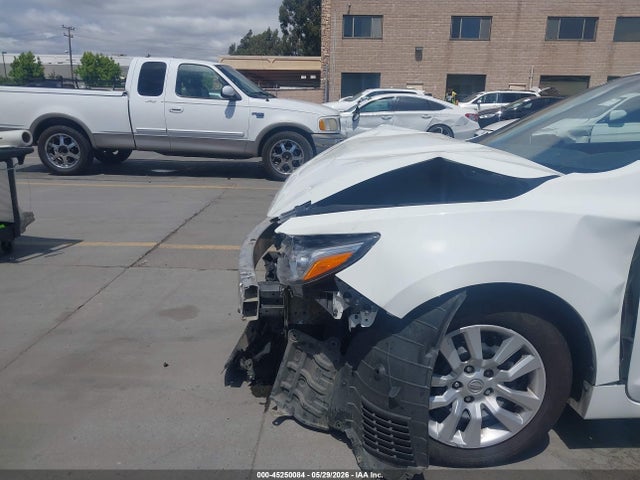 1N4AL3AP6HC172249 Nissan Altima 2.5 S