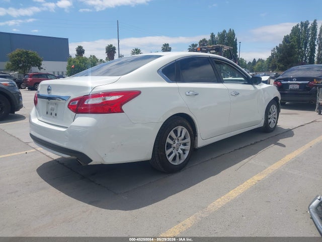 1N4AL3AP6HC172249 Nissan Altima 2.5 S