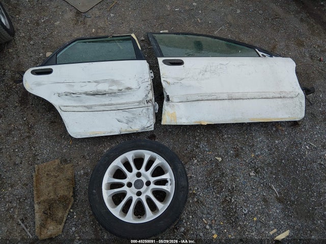 2004 Volvo V40 A/lse მანქანა იყიდება აუქციონზე, vin: YV1VW27554F032425, აუქციონის ნომერი: 45250091