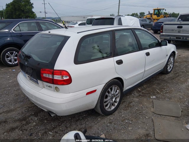 2004 Volvo V40 A/lse მანქანა იყიდება აუქციონზე, vin: YV1VW27554F032425, აუქციონის ნომერი: 45250091