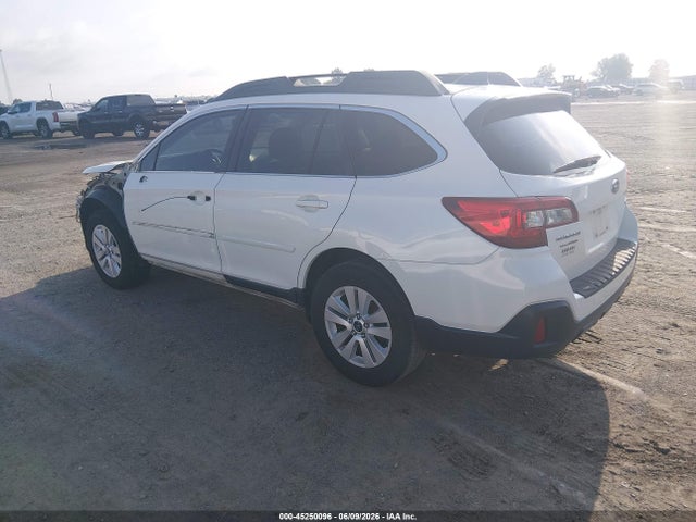Aukcja sprzedaży 2018 Subaru Outback 2.5i Premium, vin: 4S4BSACC9J3227701, numer aukcji: 45250096