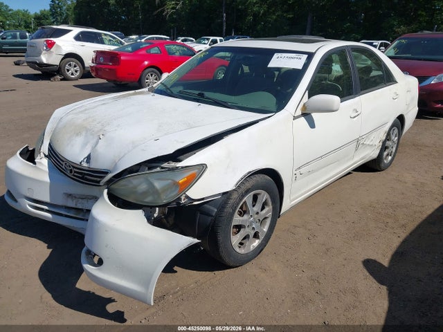 Продажа на аукционе авто 2004 Toyota Camry Le, vin: JTDBE32K740272089, номер лота: 45250098