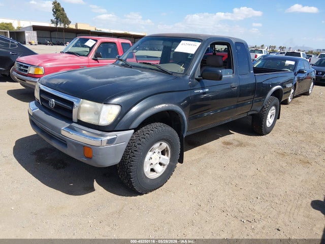 Aukcja sprzedaży 1999 Toyota Tacoma, vin: 4TAWN72N3XZ455617, numer aukcji: 45250116