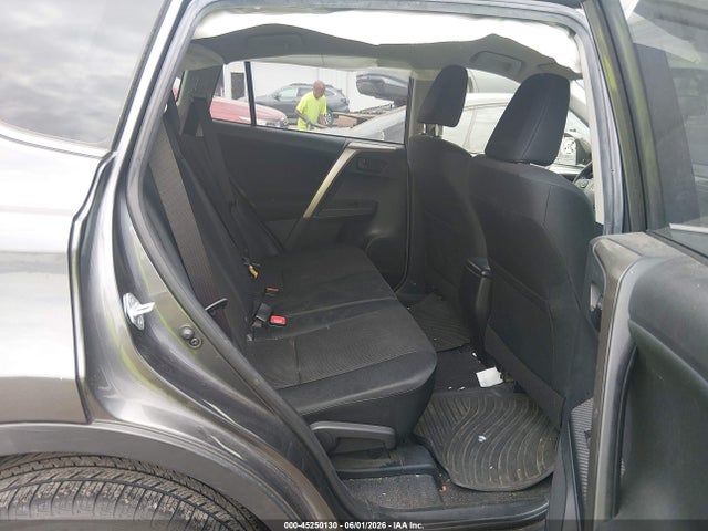 Aukcja sprzedaży 2015 Toyota Rav4 Le, vin: JTMBFREV8FJ015350, numer aukcji: 45250130