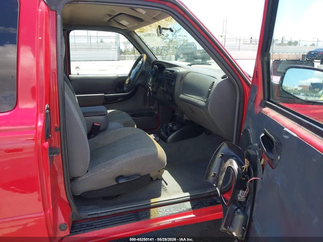 45250141 :رقم المزاد ، 1FTYR14E71PA52951 vin ، 2001 Ford Ranger Edge/xlt مزاد بيع