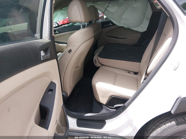 Hyundai Tucson Se Plus 2017 KM8J3CA46HU531153 Image 8
