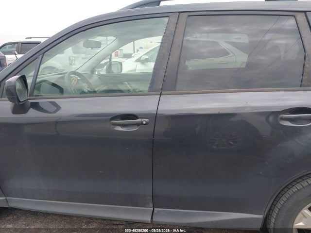 45250200 :رقم المزاد ، JF2SJADC1FG500864 vin ، 2015 Subaru Forester 2.5i Premium مزاد بيع