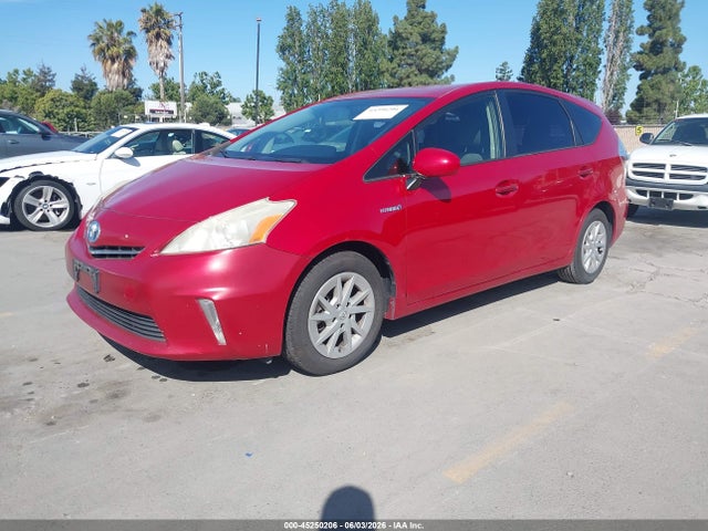 Продаж на аукціоні авто 2013 Toyota Prius V Two, vin: JTDZN3EU8D3195243, номер лоту: 45250206