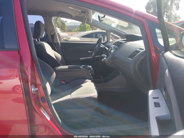 Продаж на аукціоні авто 2013 Toyota Prius V Two, vin: JTDZN3EU8D3195243, номер лоту: 45250206