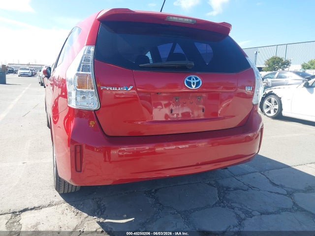Продаж на аукціоні авто 2013 Toyota Prius V Two, vin: JTDZN3EU8D3195243, номер лоту: 45250206